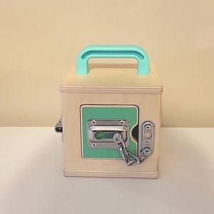 Lovevery Lock Box "The Realist" Montessori Play Kit